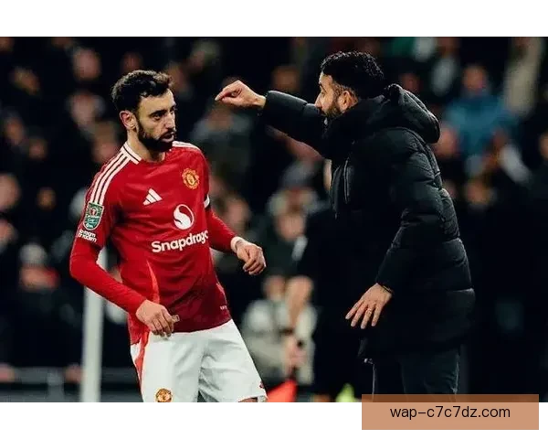 曼联世界杯前续约留住B费一年